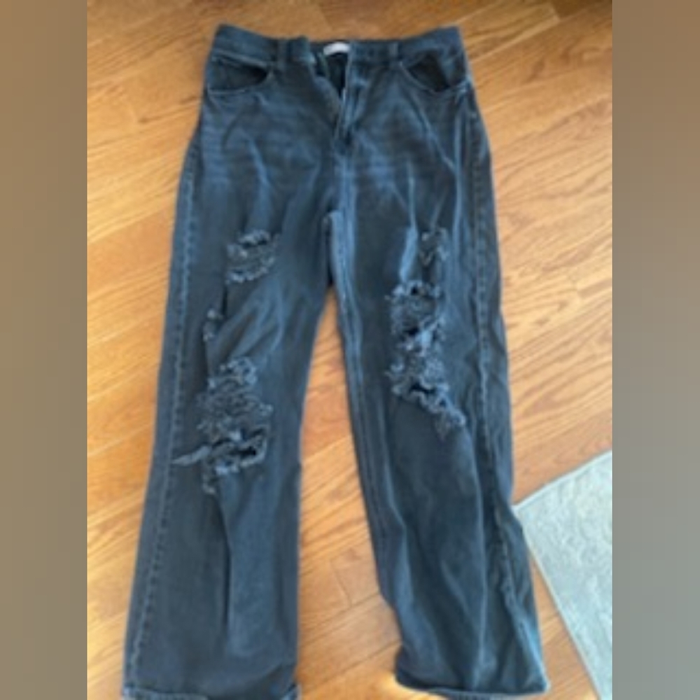 Black Baggy Ripped Jeans